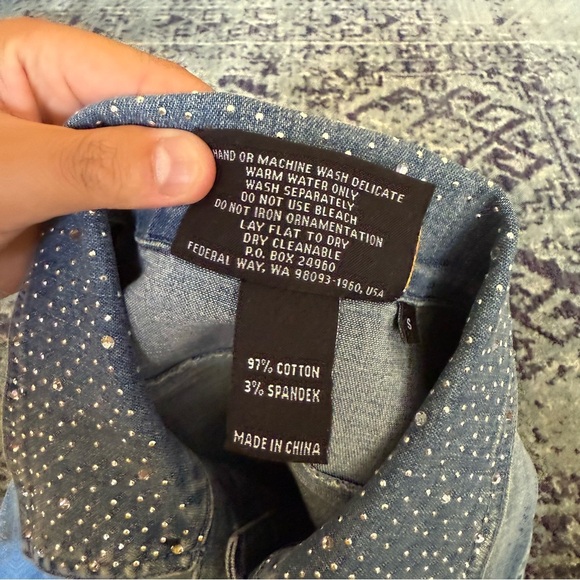 Y2K Christine Alexander Bedazzled Cropped Medium Wash Denim Jacket Size Small - Picture 7 of 7